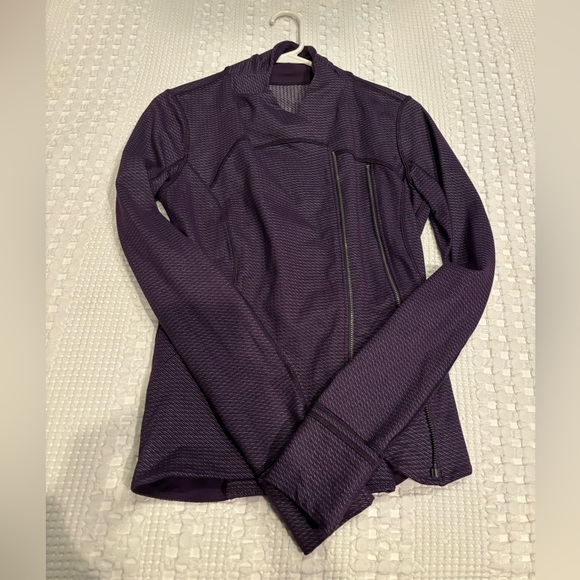 Lululemon Precision Jacket Deep Zinfanel - Picture 2 of 3